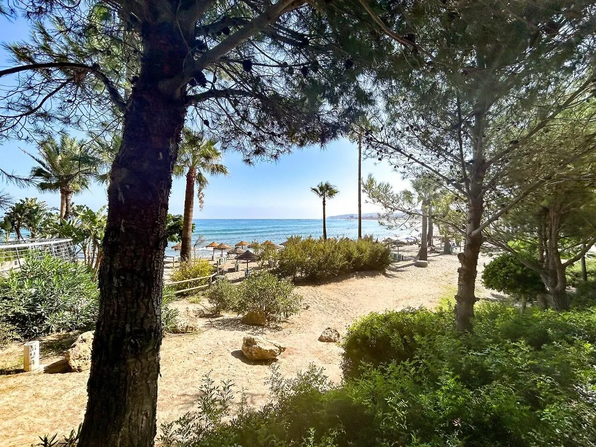 Beach & Golf Apartment In Bahia De Casares